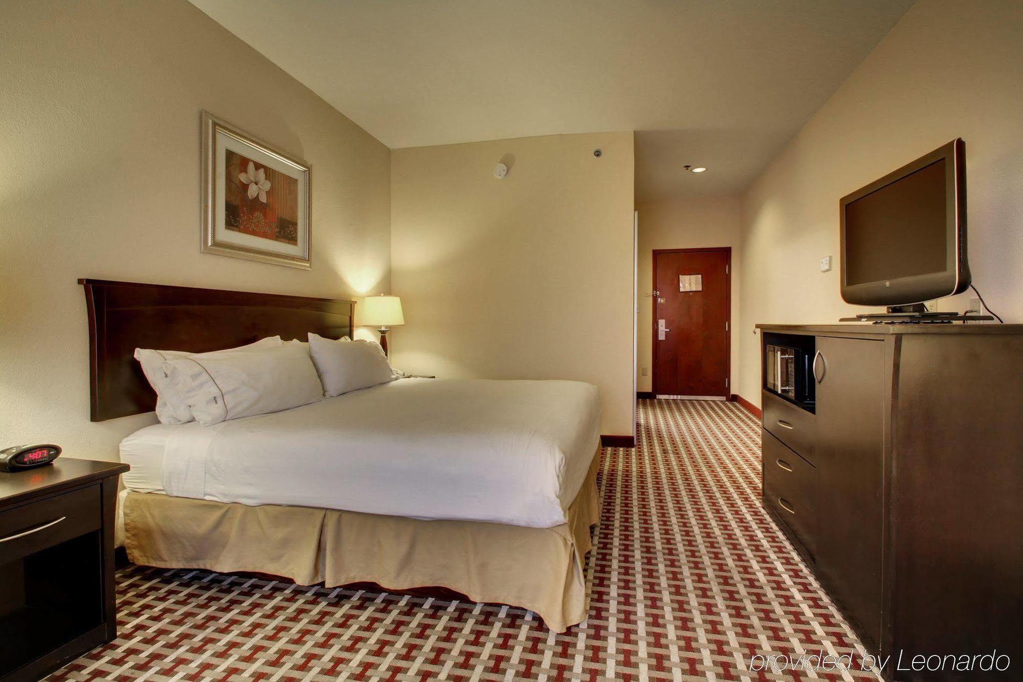 Holiday Inn Express & Suites Laurel By Ihg Exterior foto